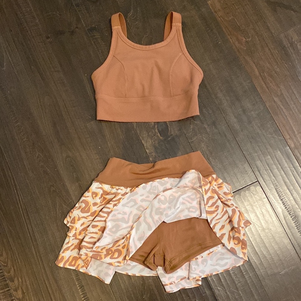 Offline by Aerie. Medium